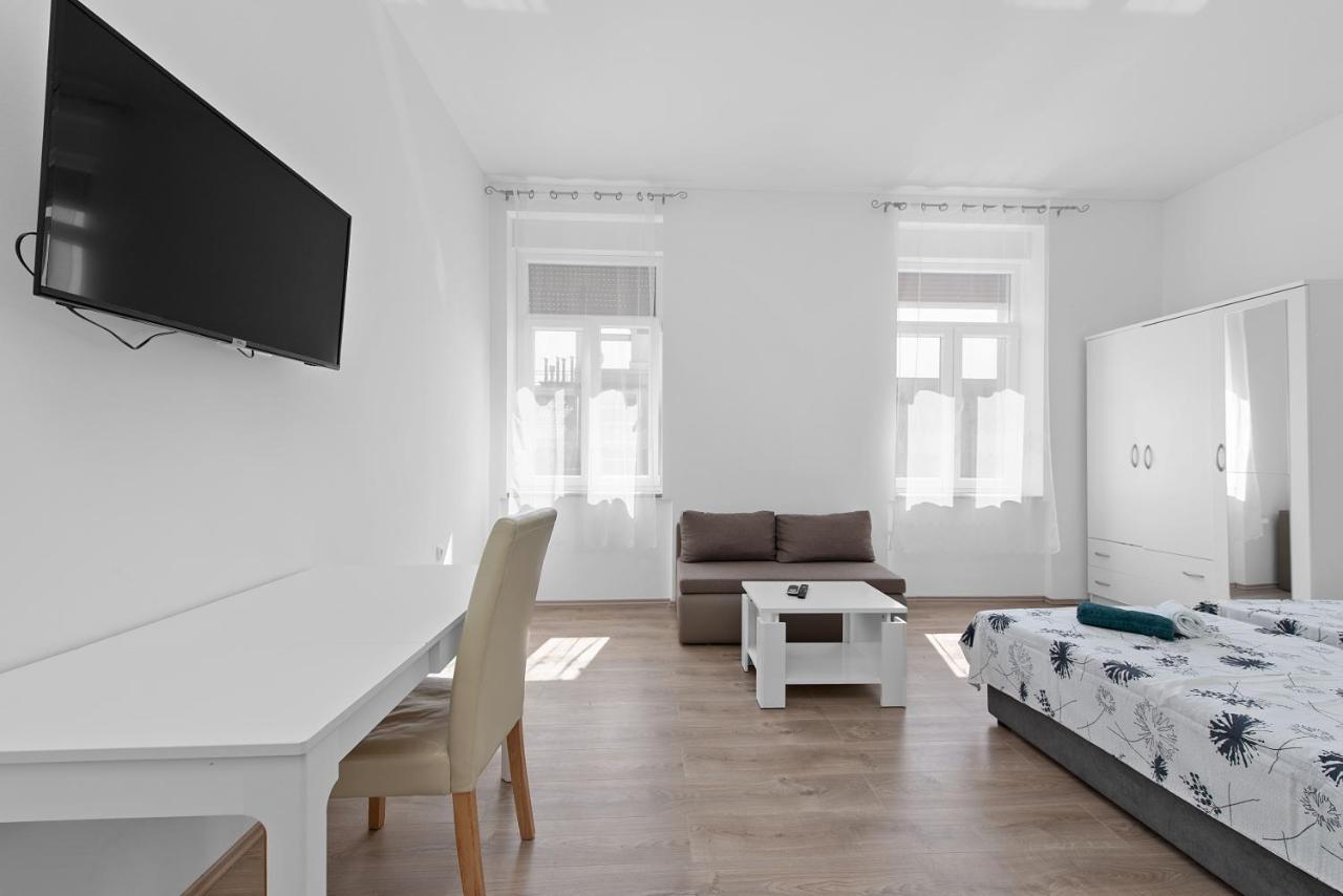 Mima Apartments ริเยกา ภายนอก รูปภาพ