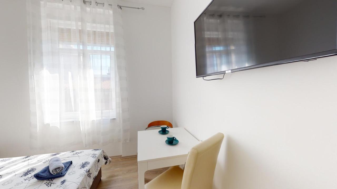 Mima Apartments ริเยกา ภายนอก รูปภาพ